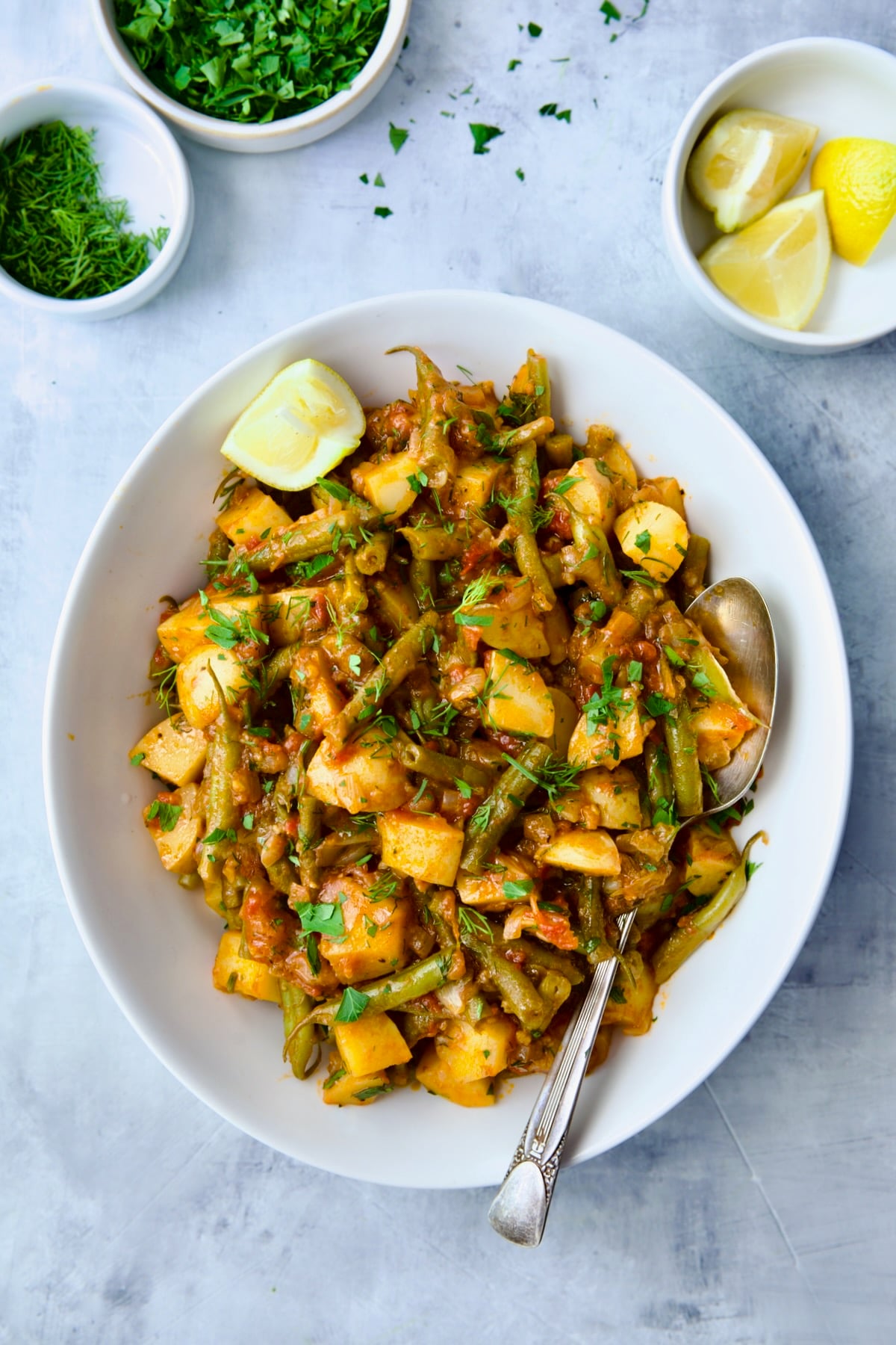 Fasolakia: A Light, Comforting Vegan Greek Braised Dish